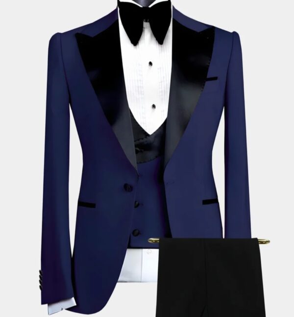 3 Piece | Navy | Black | Double-breasted Vest | Peak Lapel | Modern Fit Tuxedo